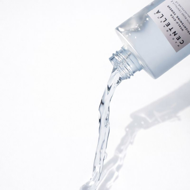 Skin1004 Madagascar Hyalu-Cica Brightening Toner 210 ml