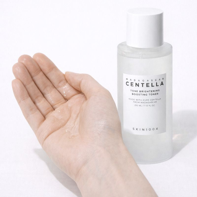 Skin1004 Madagascar Centella Tone Brightening Boosting Toner 210 ml